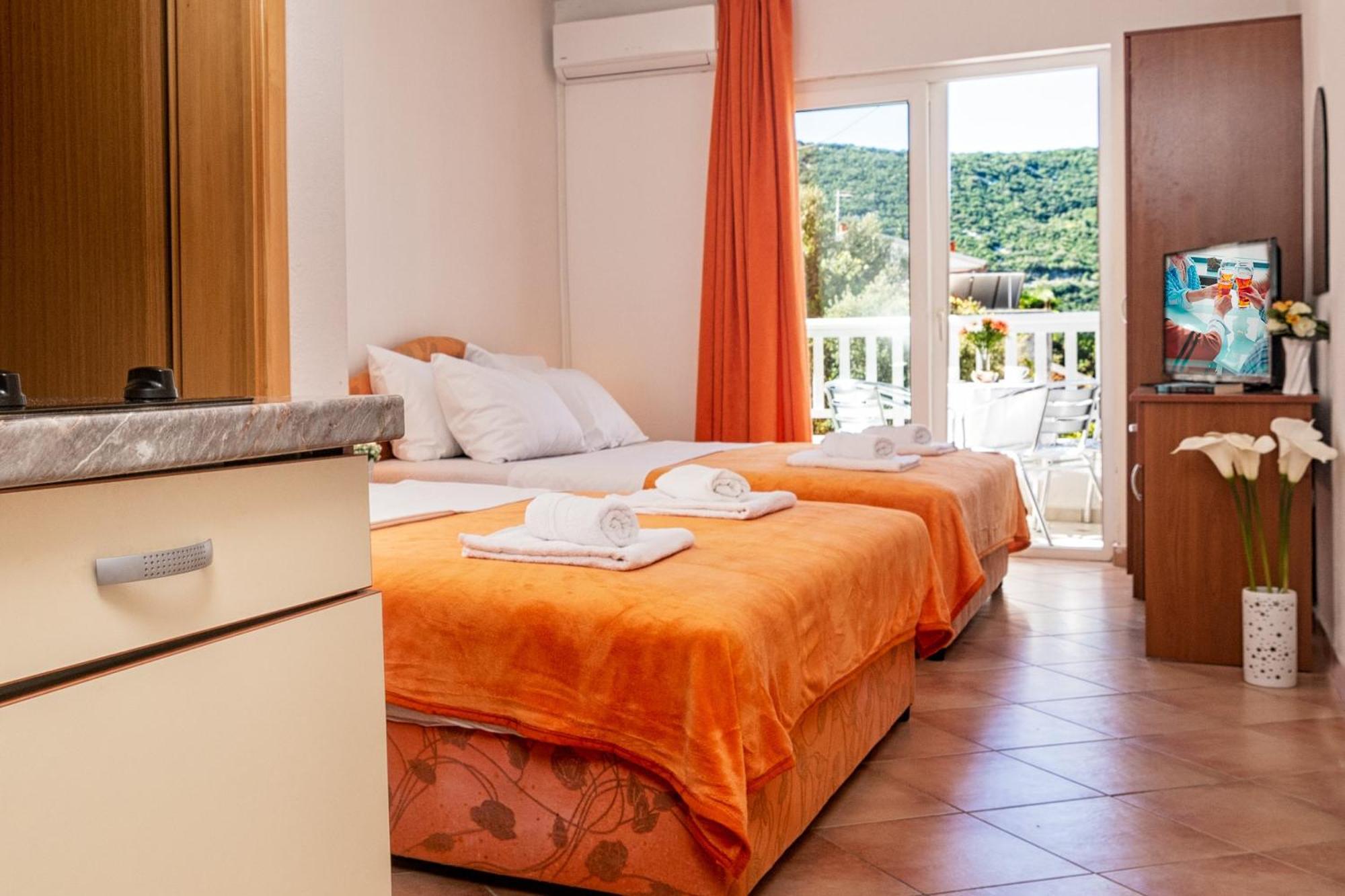 Apartments Matej Neum Szoba fotó