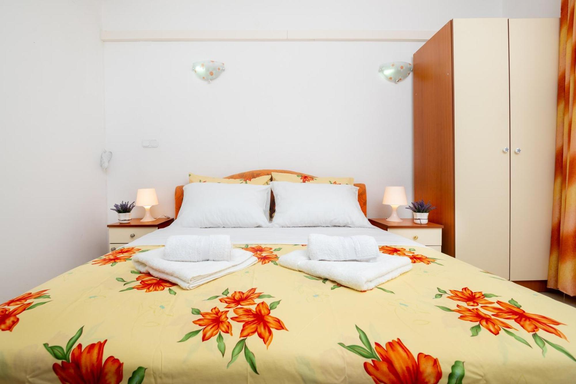 Apartments Matej Neum Szoba fotó