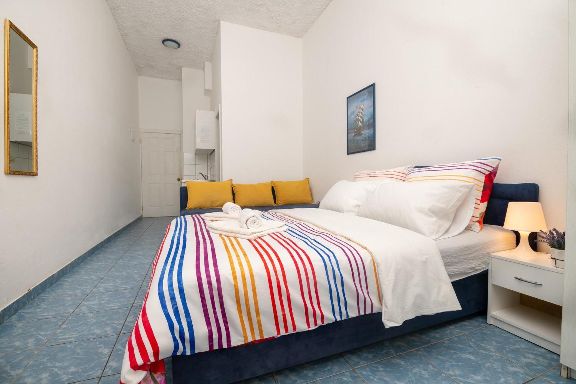 Apartments Matej Neum Szoba fotó